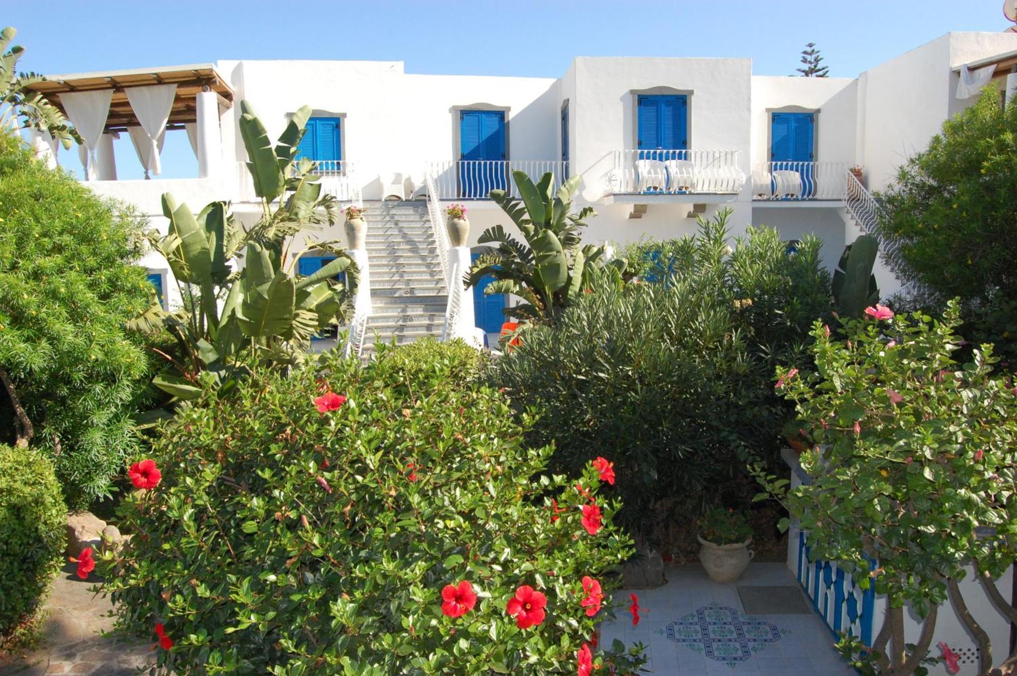Hotel Lisca Bianca 4*