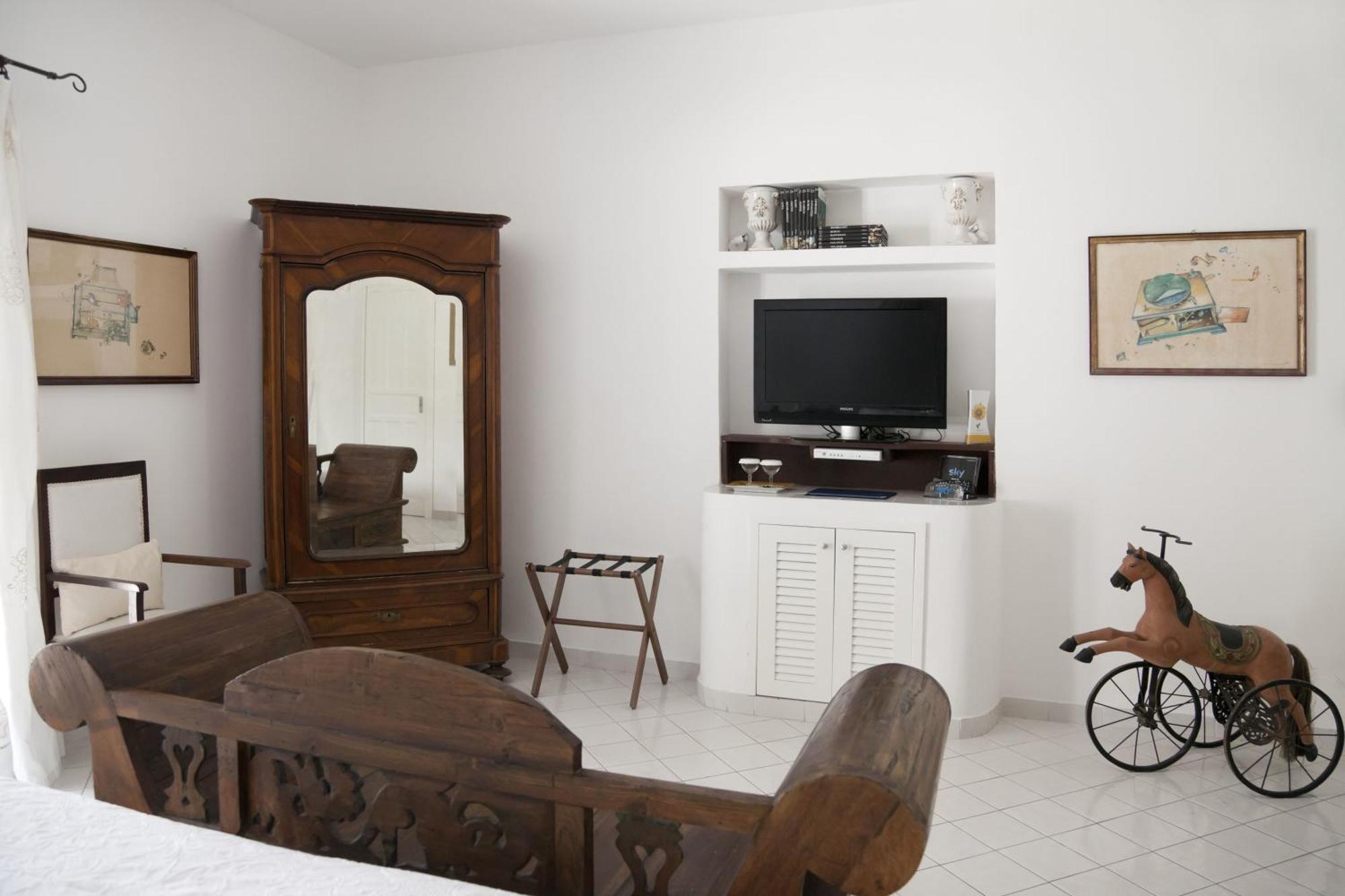 Lisca Bianca Hotel 4*